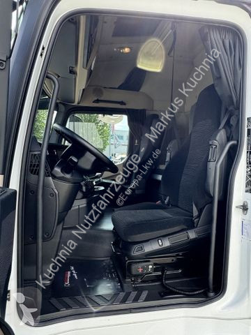 Kamion Mercedes 2533L Tiefkühl...