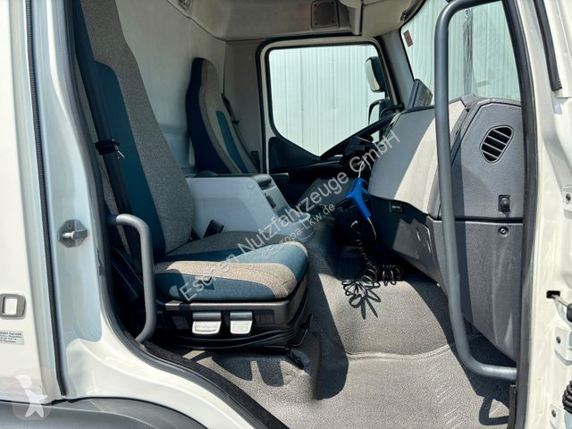 Camion Volvo FL...