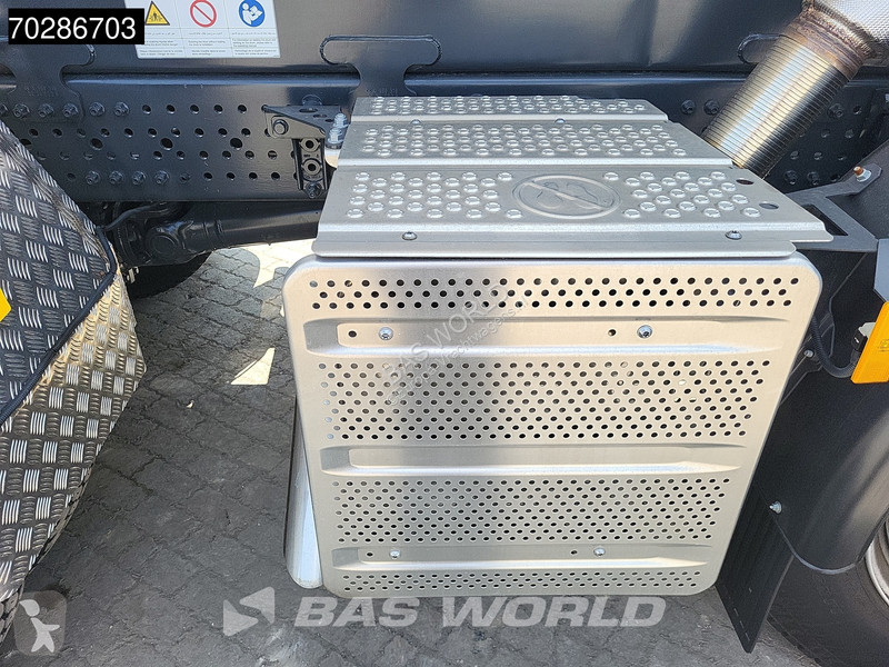Camion Mercedes 4145 8X4 NEW! 10m3 Schwing...
