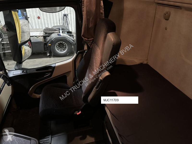 Camion Mercedes ACTROS 2745 6x2 OPRIJWAGEN /...