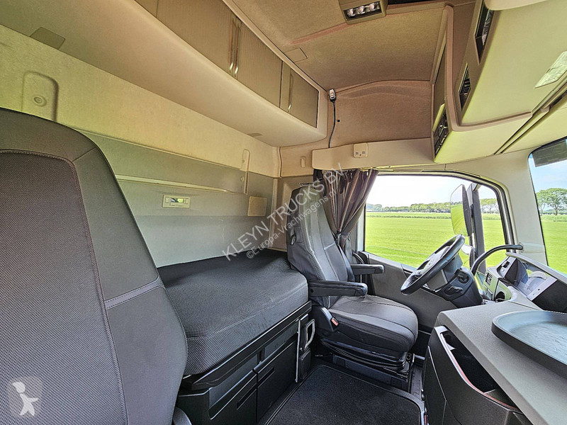 Camion Volvo 500