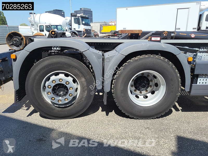 Kamion MAN 26.470  6X2 21 Tonnes VDL hooklift...