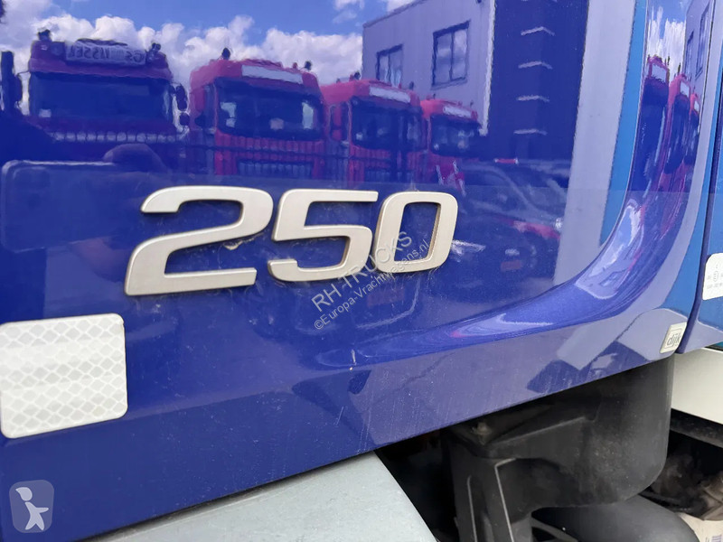 Kamion Volvo 250 4X2 DHOLLANDIA EURO 6...