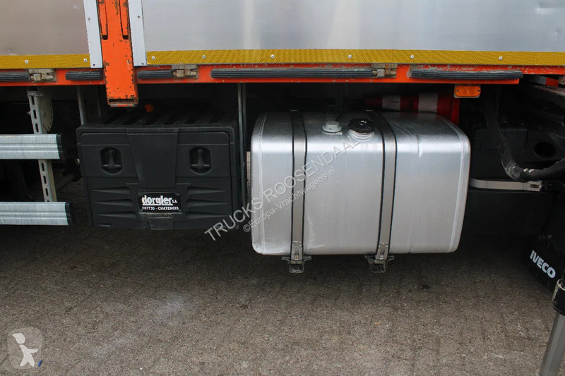 Kamion Iveco 420 + FASSI F185A.2.23 + 6X2 + REMOTE