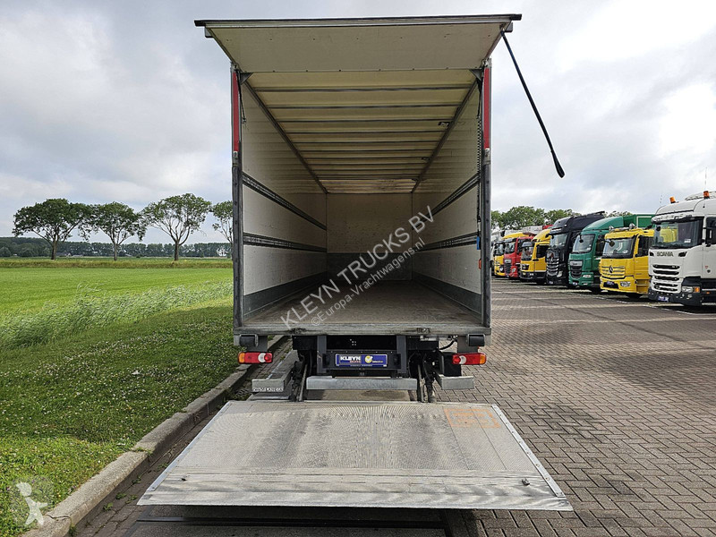 Kamion Renault D 240