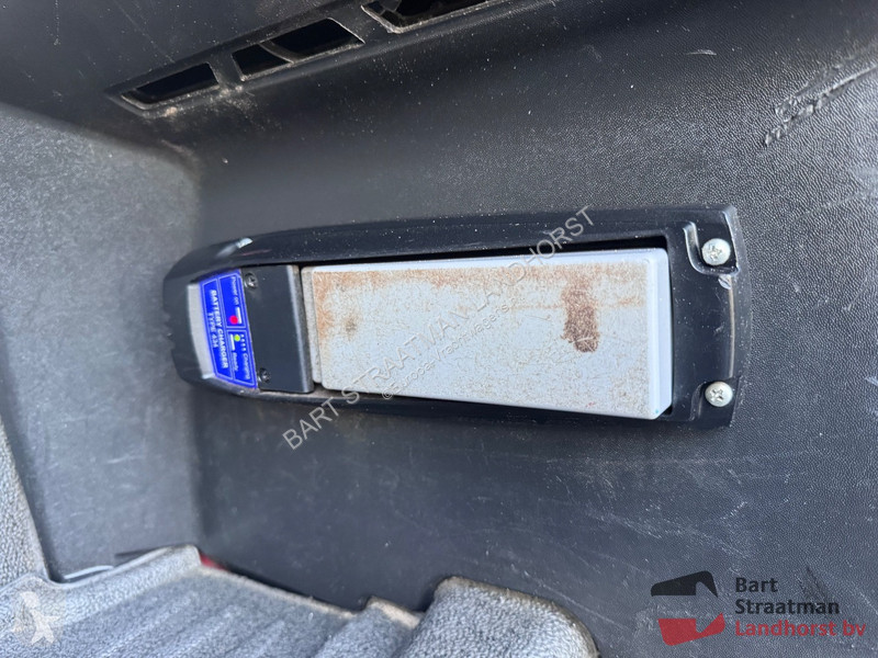 Kamion MAN 35.440 8x4 Euro 6 met HYVA 26 Ton...