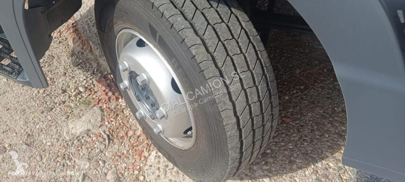 Kamion Mercedes 1218