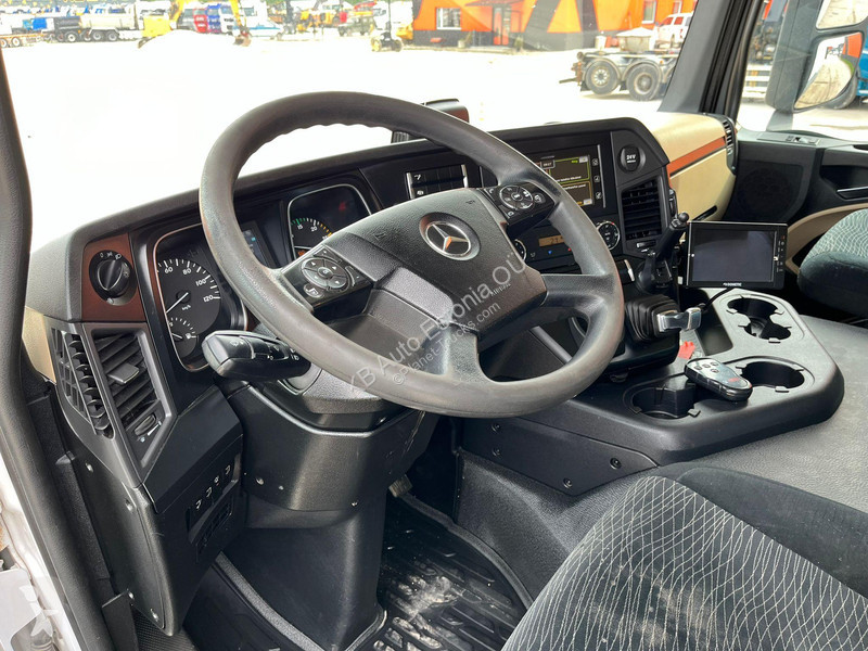 Kamion Mercedes 1827 4x2 TK UT SPECTRUM / BOX...
