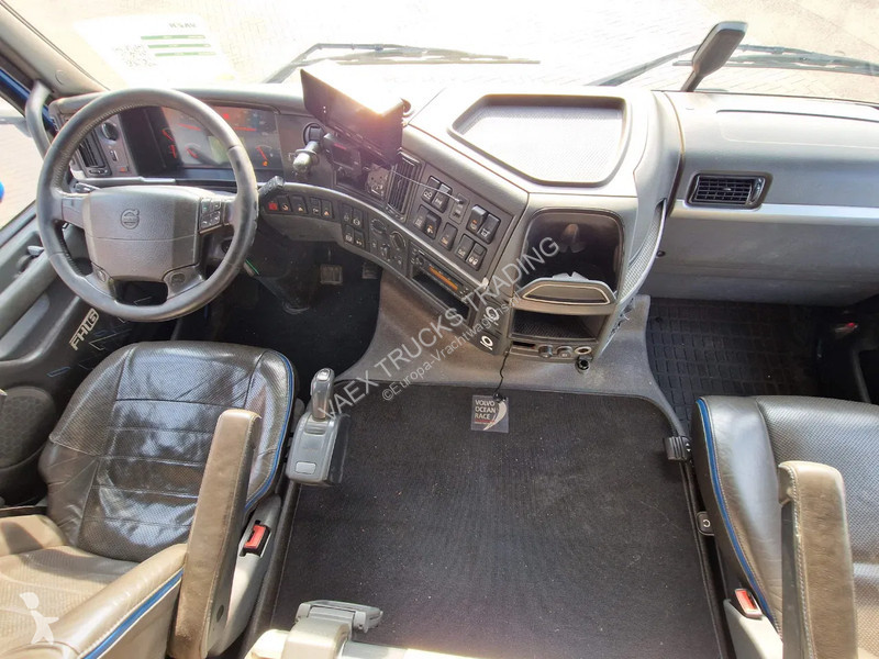 Camion Volvo 16700 Globetrotter 6x2*4 -...
