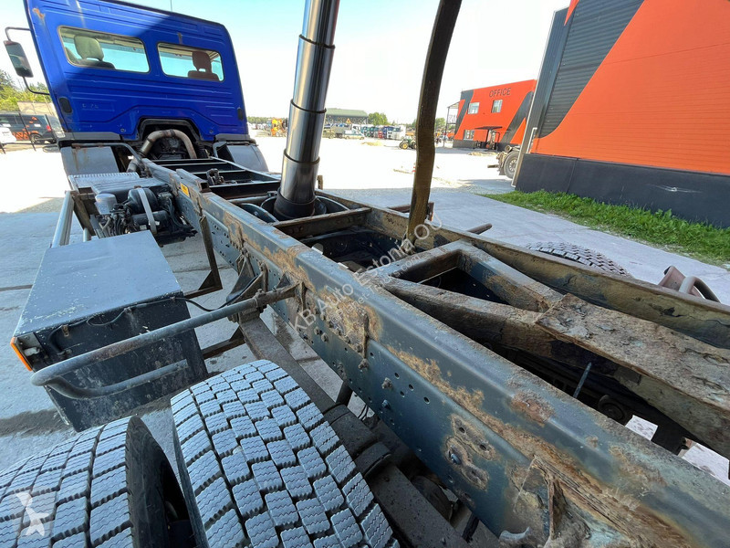 Kamion Mercedes 1828 4x2 FULL STEEL / BOX...