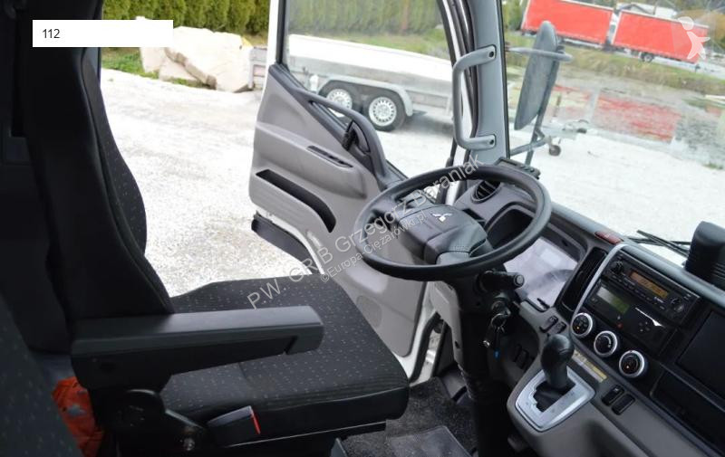 Camion Mitsubishi CANTER FUSO 9C18 REFRIGERATOR...