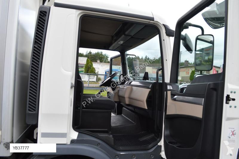 Camião MAN TGL 10.180 REFRIGERATOR TK V500 MAX