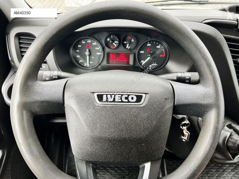 Furgoneta Iveco 50C15 Kontener Mroźnia/Chłodnia...