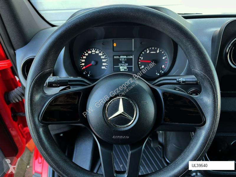 Lastbil Mercedes 519 CDI Kontener 4,56 m +...