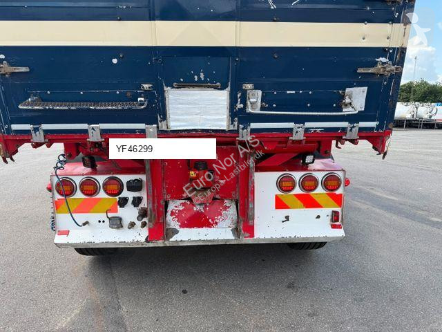 Kamion Scania R520 6x2 Highline Getreidekipper...