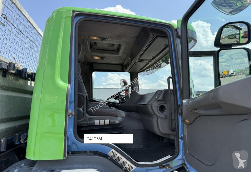 Lastbil Scania P94 DB