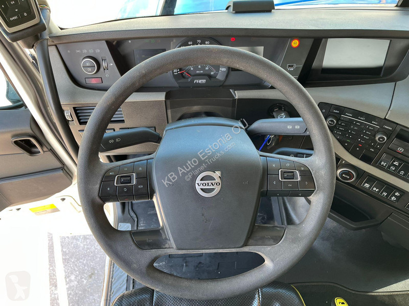Kamion Volvo 750 6x4 HYDRAULICS
