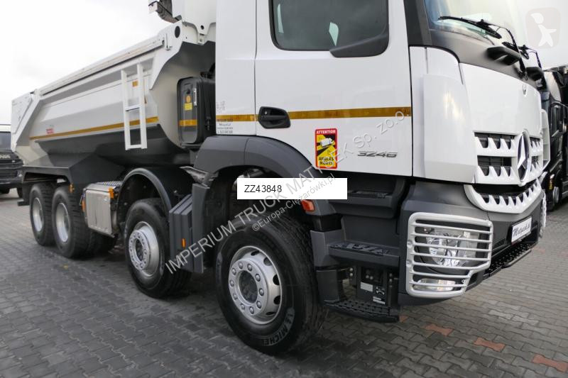 Camion Mercedes AROCS 3246
