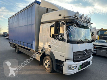 Kamion Mercedes 824