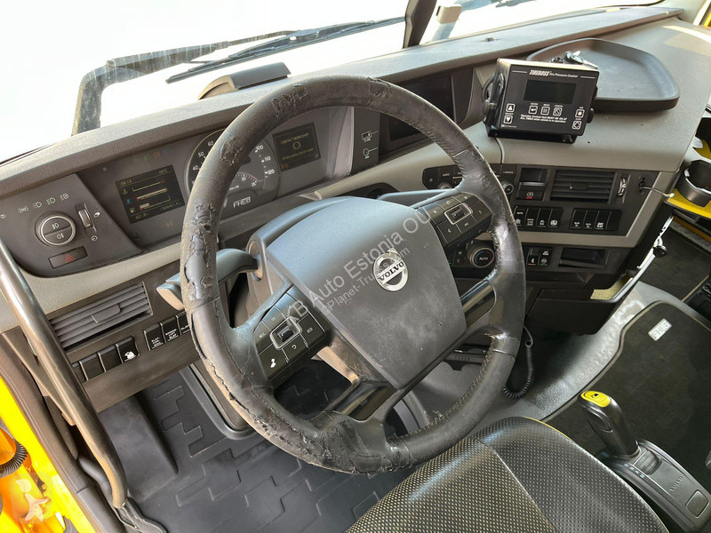 Kamion Volvo 750 6x4 HYDRAULICS / CHASSIS...