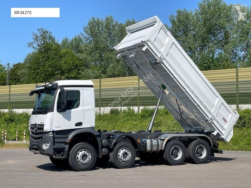 Kamion Mercedes EMK-3