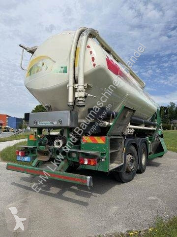Kamion Mercedes 2541 6X2 Silo