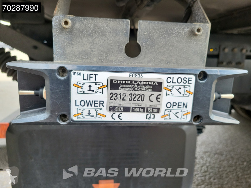 Vrachtwagen MAN 12.250 4X2 12tonner 1500kg...