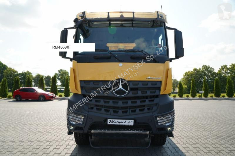 Camión Mercedes AROCS 4145