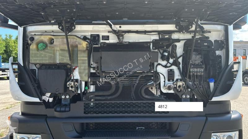 Kamion Iveco STRALIS 400