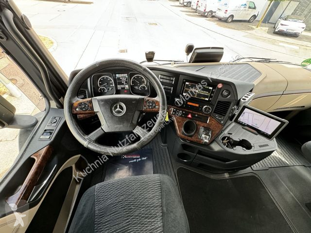 Kamion Mercedes 1848 LL Gr.Haus AWL-Möbelkoffer...