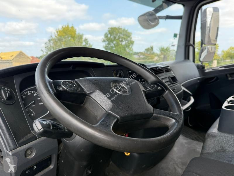 Camion Mercedes 1023
