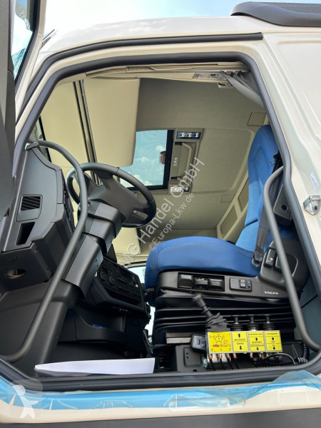 Kamion Volvo FH500 Gesteinskipper, Bordmatic,...