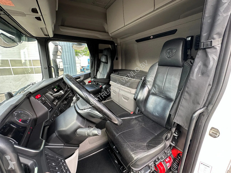 Camion Scania R660 V8 6x4 Chassis with ift-Axle...