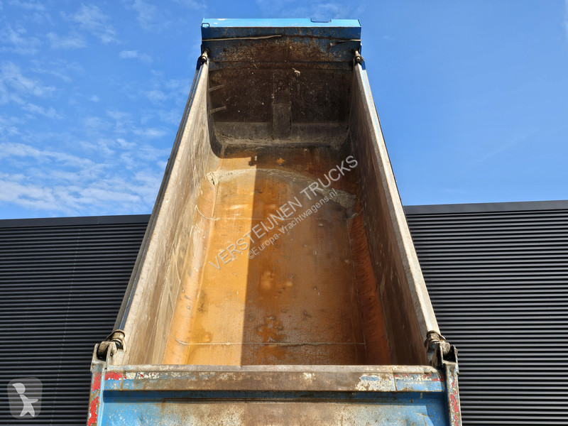 Kamion Volvo 440 / 10X4 / TIPPER / HUB...