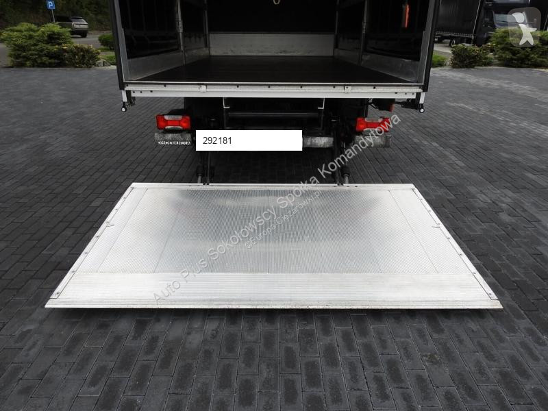 Véhicule utilitaire Iveco DAILY 70C18 PLANDEKA...