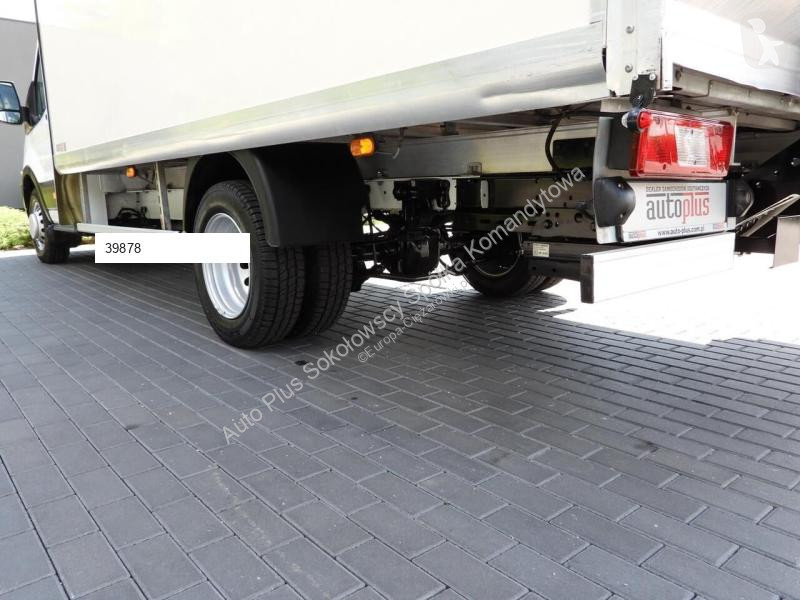 Autoutilitară Ford TRANSIT KONTENER WINDA 8...