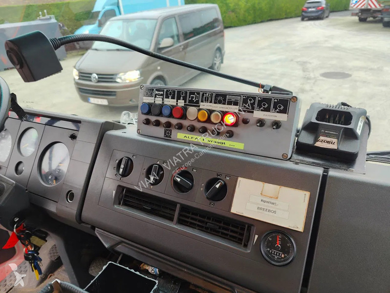 Camión Mercedes 1124 AF 4x4 Feuerwehr -...