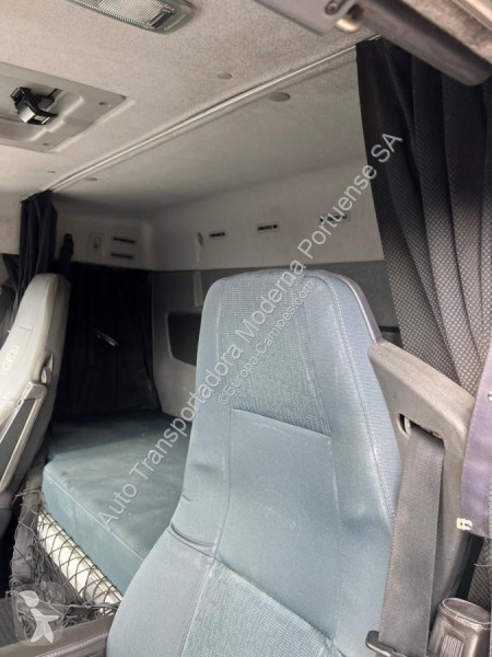 Kamion Volvo 420