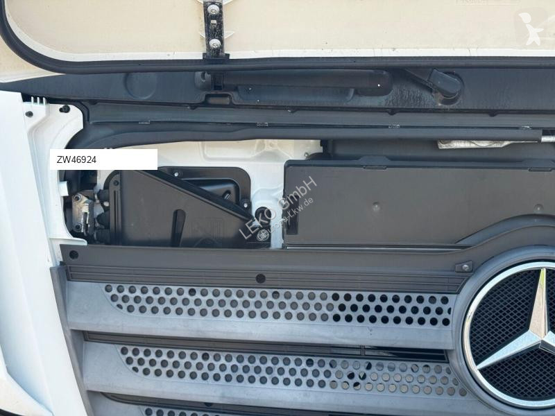 شاحنة Mercedes 1021 Mit Carrier Sp 850Mt