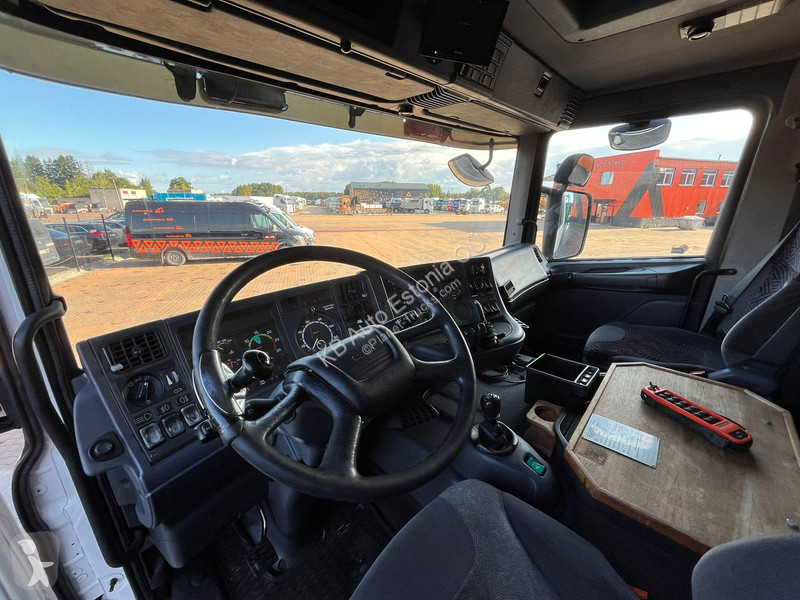 Lastbil Scania R 124 6x2*4 TANK 1500 I + 13000...