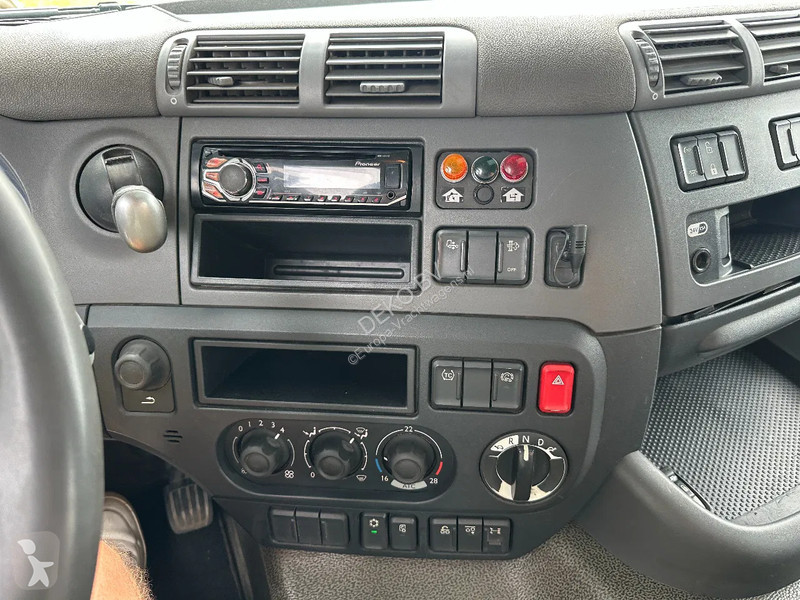 Kamion DAF 370...