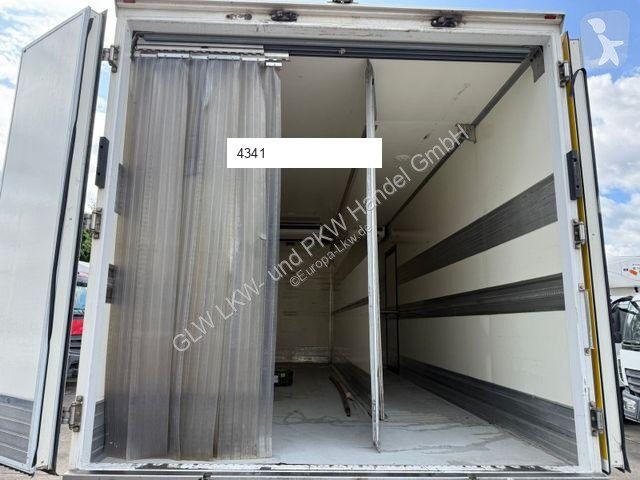 Kamion Mercedes ATEGO 821 L Kühlkoffer 6,2 m...