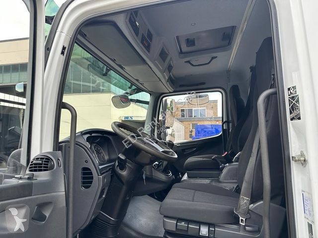 Kamion Mercedes 818 Dreiseitenkipp Vermietung...