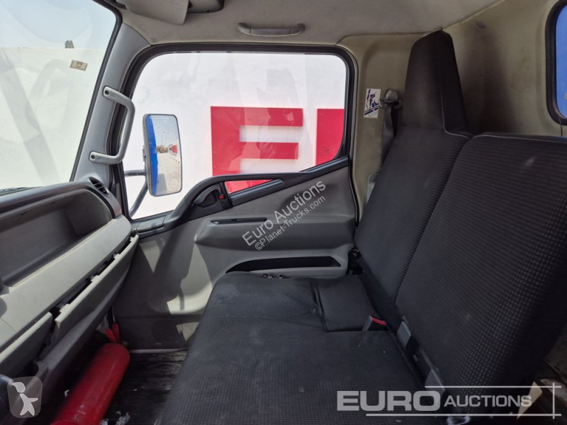 Camion Mitsubishi