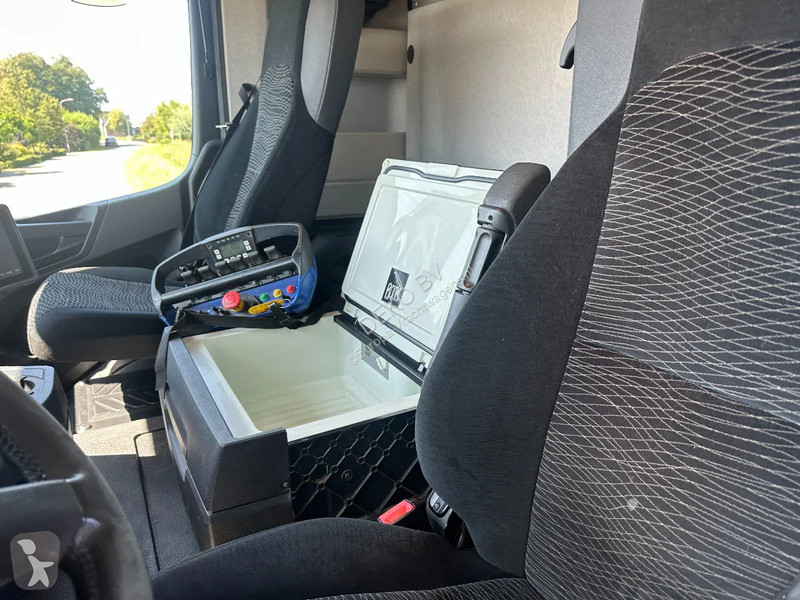 Kamion Mercedes 3251 8x4 TRIPLE!!28TM...