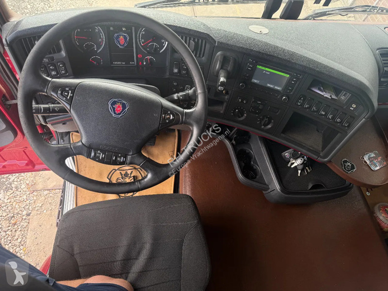 Vrachtwagen Scania 6X2 EURO6 + VAN ECK HANGER