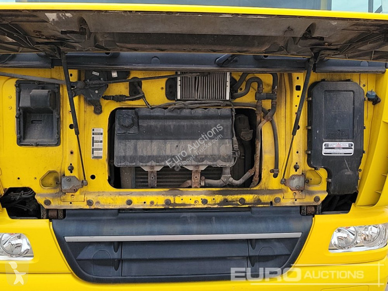 Vrachtwagen  CF75.310