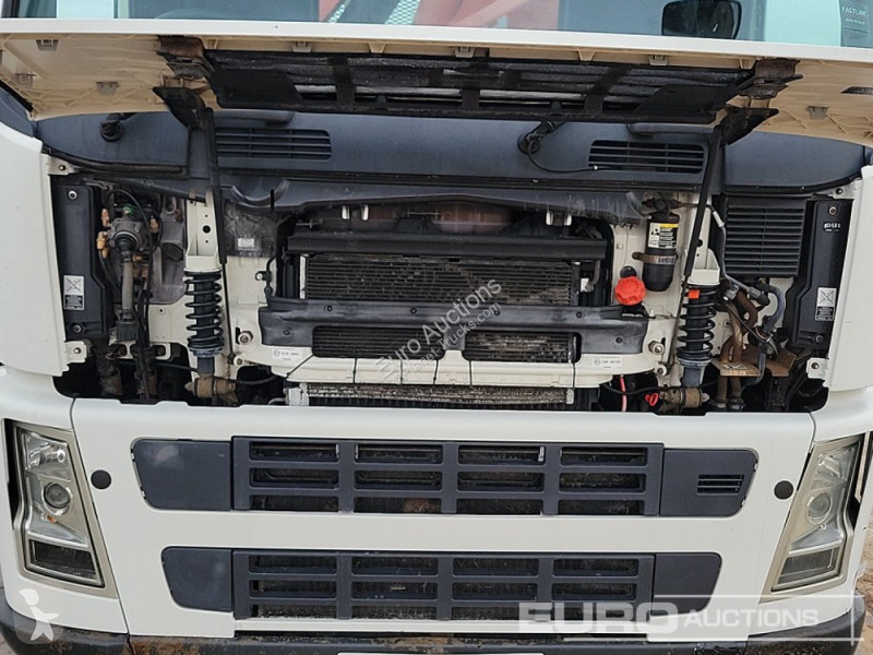 Camion Volvo FM340