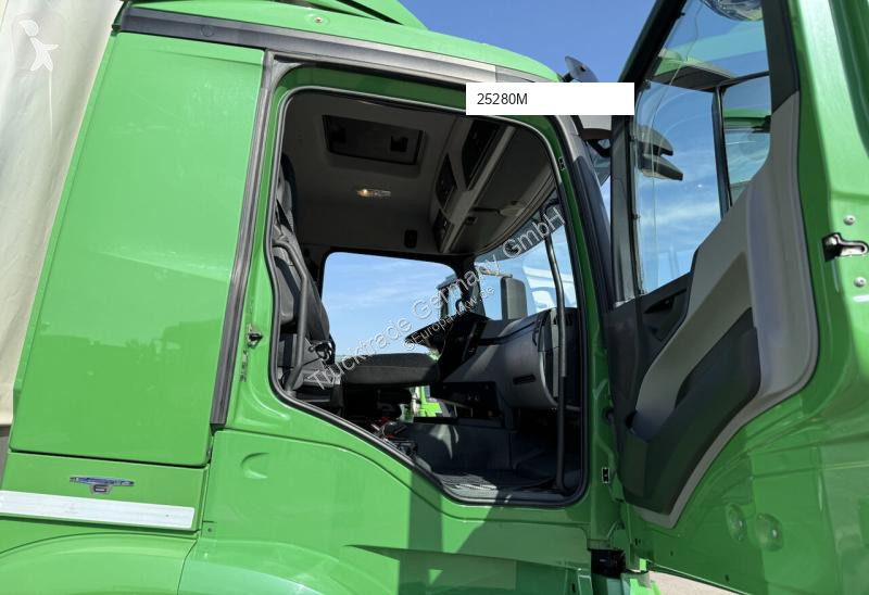 Camion Mercedes 2548 Plane/HB / Swiss-Vehicle