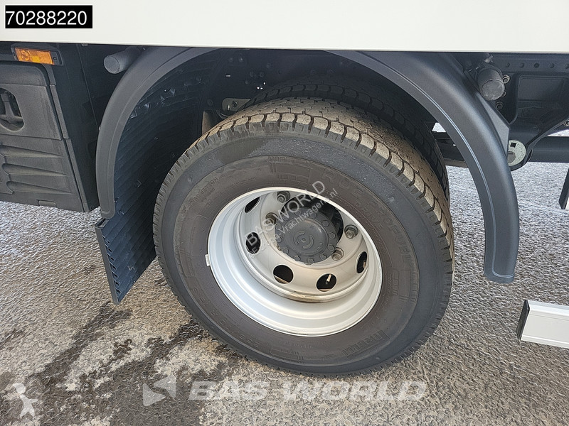 Kamion Iveco 140E280 4X2 1500kg Ladebordwand...